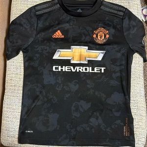 Youth adidas Manchester United soccer jersey